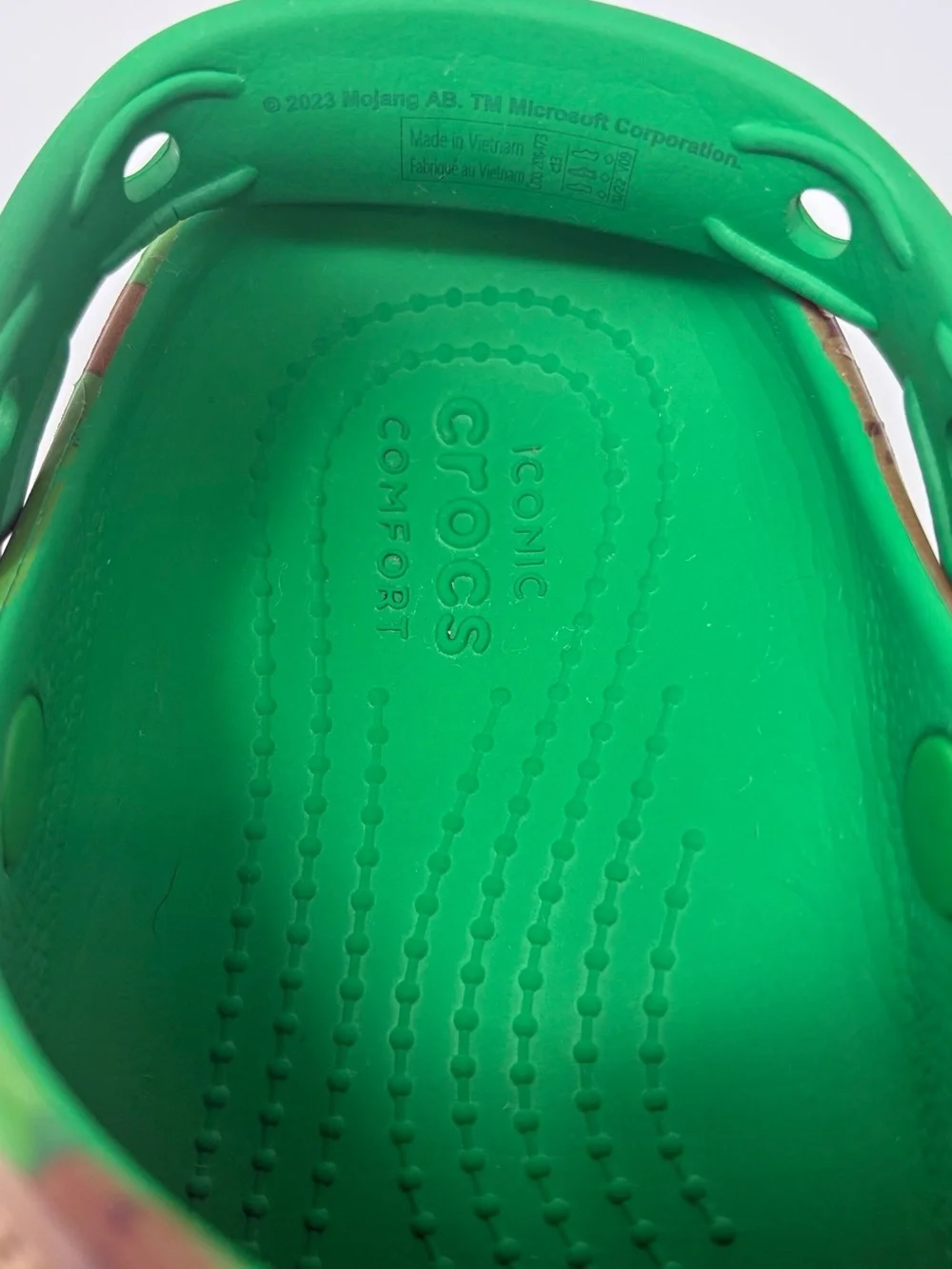 Crocs  x Minecraft Classic Lightweight Clogs Green Kids C13